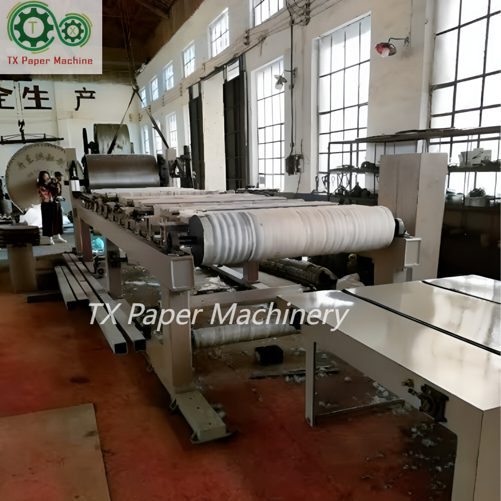 腾信出售小型工业用纸板机成型机